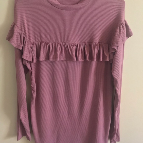 🎀 Mauve Ruffle Top by Roolee 🎀 - Picture 4 of 8